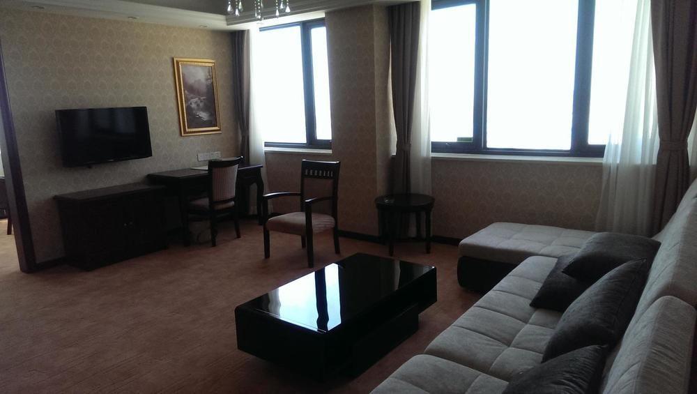 Vienna Hotel Sh Fengxian Nanqiao Jinhai Road Thượng Hải Ngoại thất bức ảnh